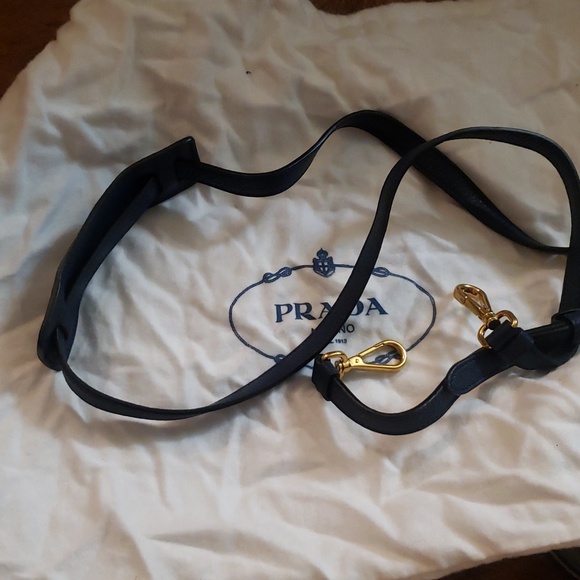 Prada Baltico Dano Bucket bag - Picture 4 of 13